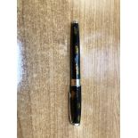 AN S.T. DUPONT PARIS OLYMPIO POUDRE D'OR FOUNTAIN PEN. BLACK WITH GOLD DUSTING, WITH AN 18ct GOLD