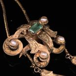 ANTIQUE ETRUSCAN REVIVAL STYLE LARIAT GEMSET AND PEARL PENDANT. THE LARIAT WOVEN SNAKE CHAIN