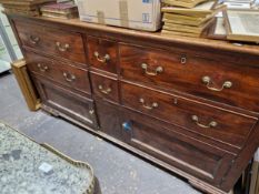 A LATE 18th/EARLY 19th C. MAHOGANY CHEST/DRESSER BASE WITH A CONFIGURATION OF SIX DRAWERS OVER TWO C