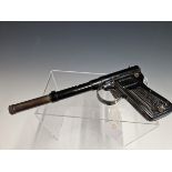 A LIMIT .177 TIN PLATE AIR PISTOL .177 CALIBRE WITH PAINTED BLACK FINISH. PLEASE NOTE AGE