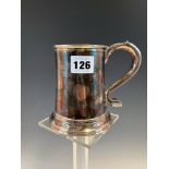 A GEORGE III SILVER MUG, NEWCASTLE 1768, THE CYLINDRICAL SIDES FLARING TO THE FOOT, 316grms.