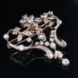 AN ANTIQUE VICTORIAN OLD CUT DIAMOND BROOCH PENDANT. BROOCH MEASUREMENTS 4.7cms X 6.5cms.