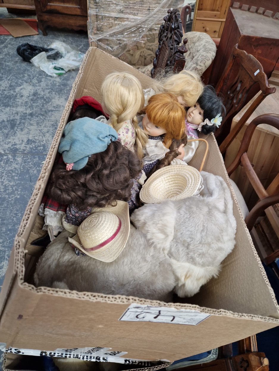 A COLLECTION OF DOLLS AND SOFT TOYS