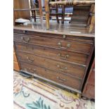 A GEORGIAN MAHOGANY BACHELORS CHEST WITH BRUSHING SLIDE. 80 X 96 X 51CMS.