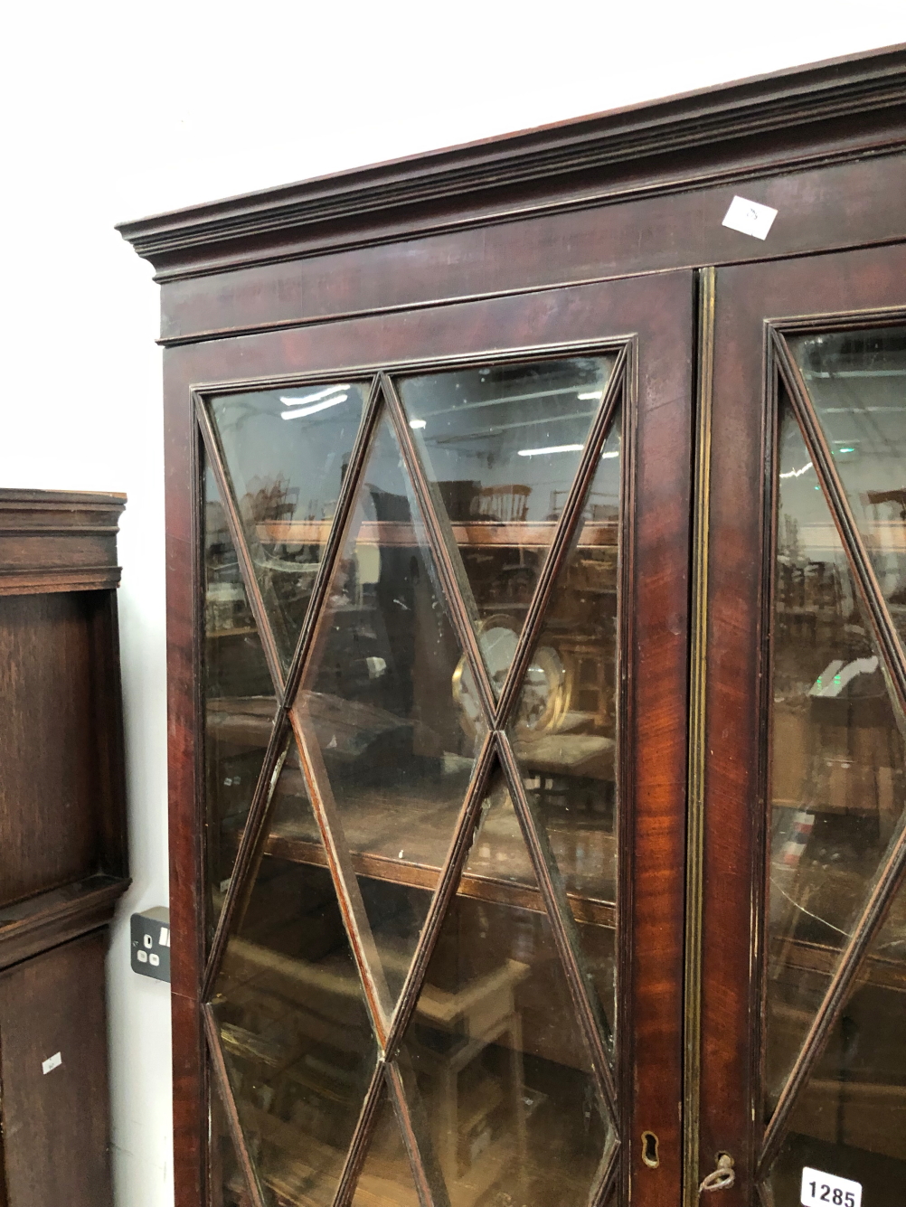 A GEORGE III MAHOGANY SECRETAIRE BOOKCASE WITH CABINET BASE FITTED WITH DRAWERS. 222 X 88 X 51CMS. - Image 10 of 23