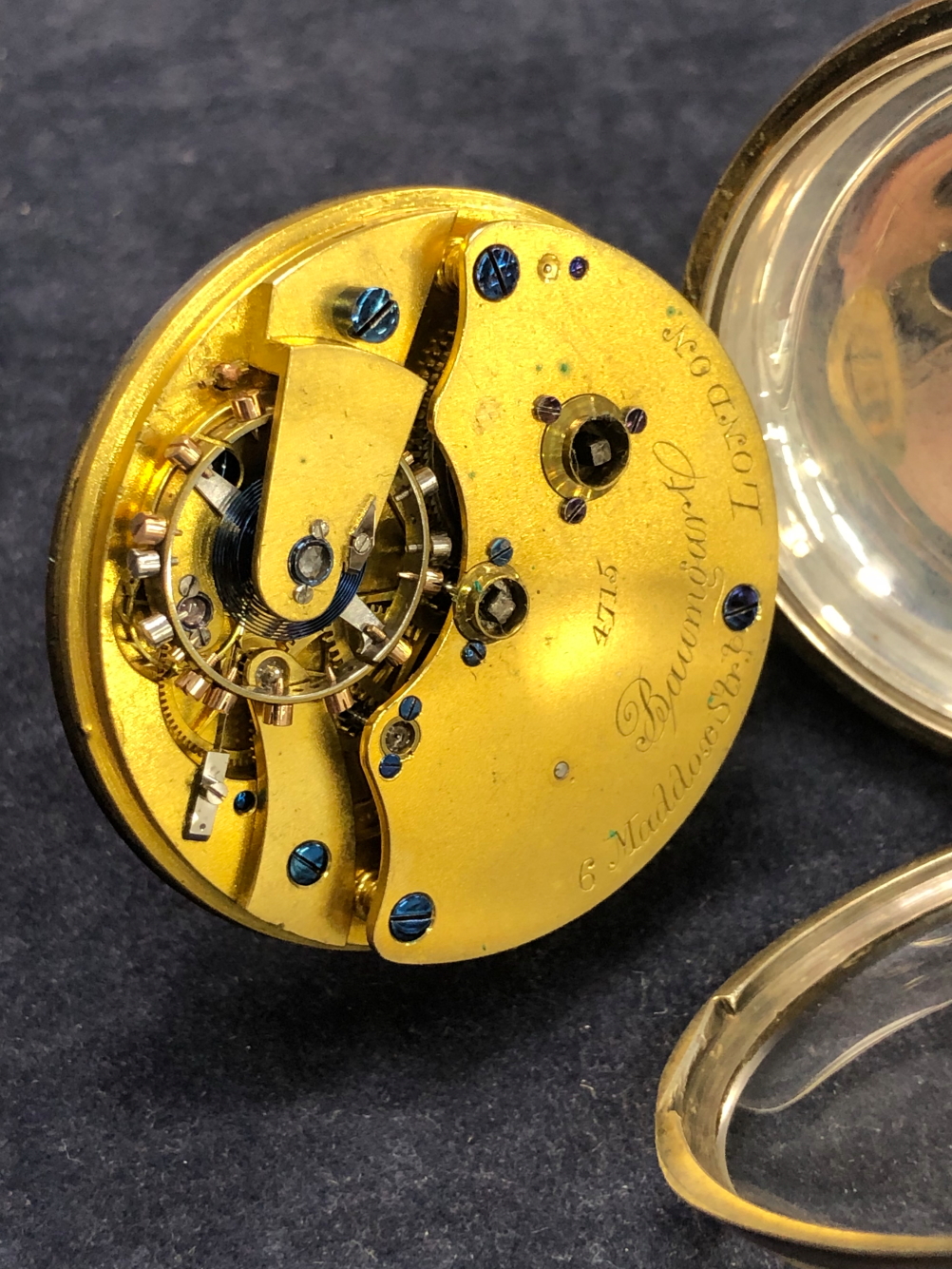 A HALLMARKED SILVER POCKET KEY WOUND WATCH.(KEY NOT PRESENT) THE MOVEMENT STAMPED BAUMGART 6 - Image 4 of 6