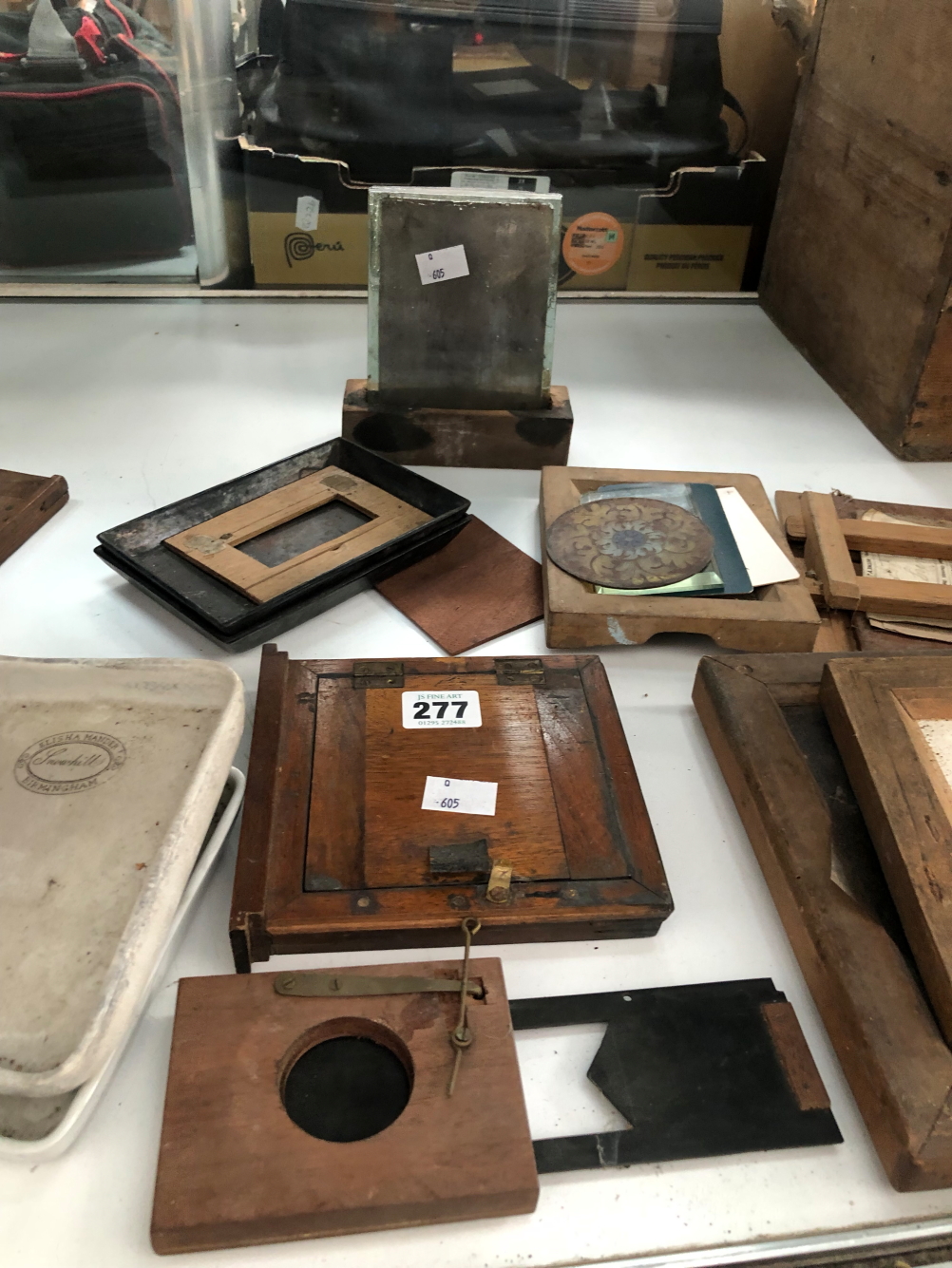 A LANCASTER AND ANOTHER PLATE CAMERA, PHOTOGRAPHIC PLATES AND ACCESORIES - Image 3 of 12