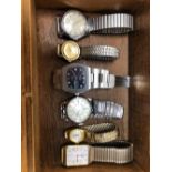 A QUANTITY OF VINTAGE WRISTWATCHES TO INCLUDE ROTARY, ORIS, SMITHS, LORUS AND A CHANCELLOR CONTAINED