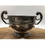 A HALLMARKED SILVER LARGE TWO HANDLES ROSE BOWL BY MAPPIN & WEBB. WEIGHT 623grms.