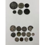 A COLLECTION OF ROMAN, ANTIQUE, HAMMERED AND OTHER COINS.
