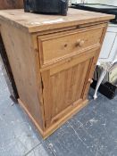 A SMALL OINE CABINET WITH DRAWER H 83 X 56 X 46 CM