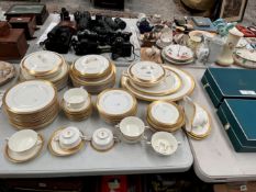 A MINTON DURHAM PATTERN GOLD EGDED DINNER SET TOGETHER WITH TWO BOXES OF SIX WORCESTER COFFEE CUPS
