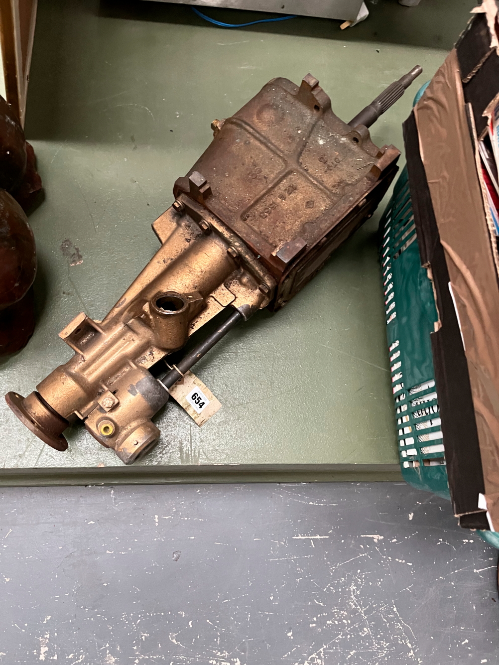 A GOLD SEAL BRITISH LEYLAND GEAR BOX