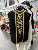 A GROUP OF VARIOUS MASONIC CEREMONIAL ROBES INCLUDING GILT METAL EMBROIDERED SMOCK ETC.