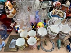 BABYCHAM AND OTHER DRINKING GLASS, TEA AND COFFEE WARES, A BABUSCHKA DOLL AND OTHER FIGURES