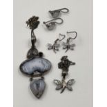 A SELECTION OF SILVER JEWELLERY TO INCLUDE A CZ SET BUTTERFLY PENDANT AND EARRING SET, MOONSTONE