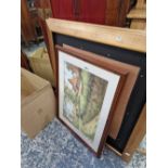 A QUANTITY OF VARIOUS DECORATIVE PRINTS AND OTHER PICTURES AND A PAIR OF GILT FRAMES