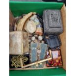 COLLECTABLES TO INCLUDE TRINKET BOXES, COINS, COSTUME JEWELLERY, HANDBAG HARDWARE, ETC.