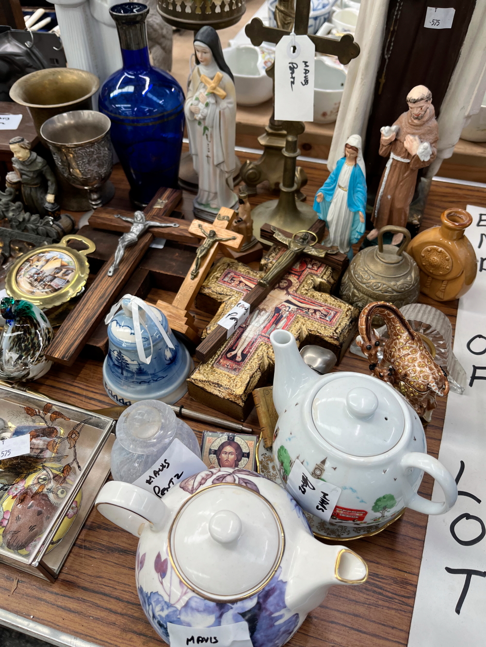 CRUCIFIXES AND RELIGIOUS MEMORABILIA, A CANTEEN OF GILT CUTLERY, TABLE BELLS, \ COPPER KEY COAT - Image 5 of 5