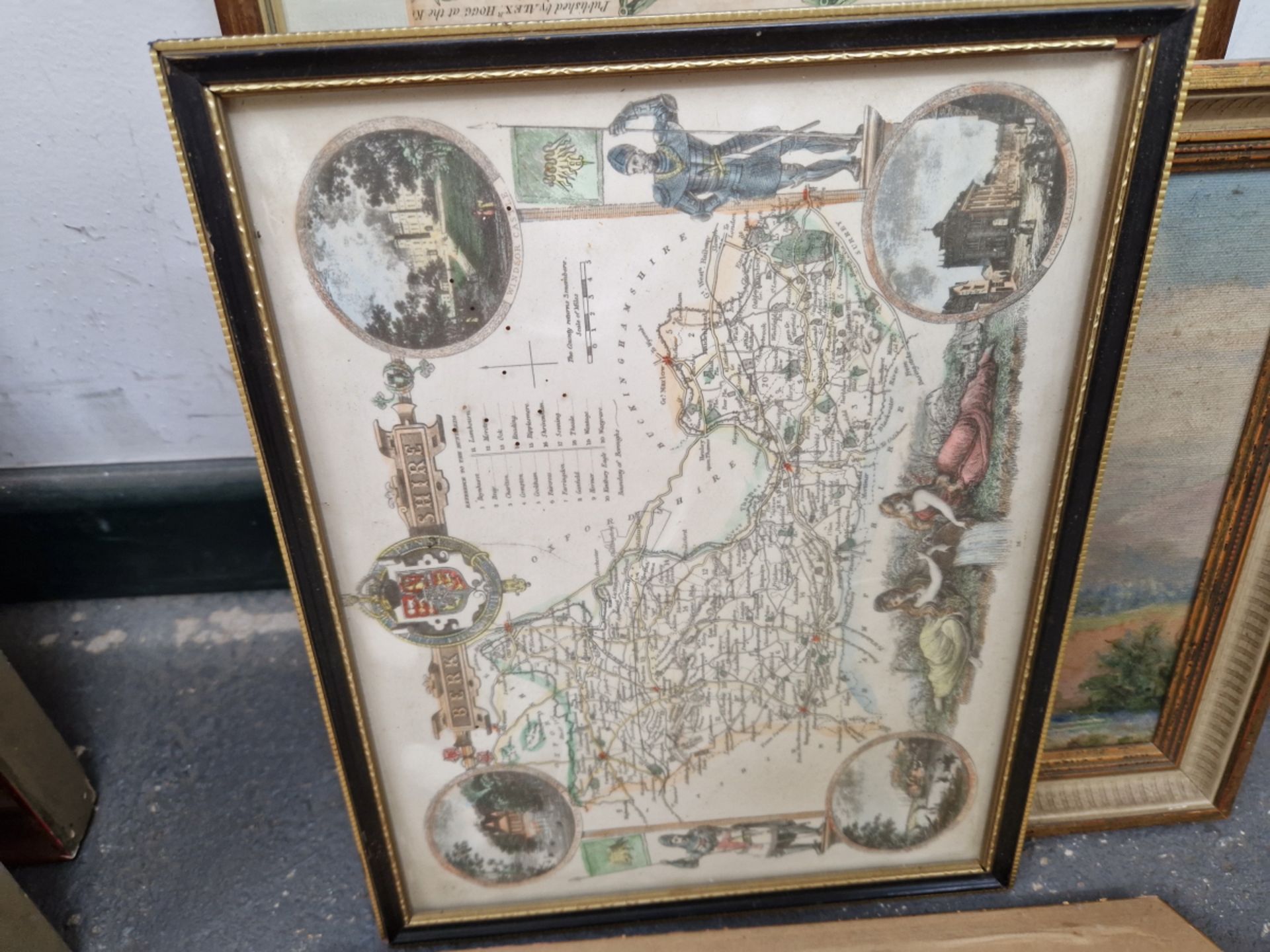 A SMALL GROUP OF ANTIQUE AND LATER MAPS AND PICTURES (5) - Image 3 of 6
