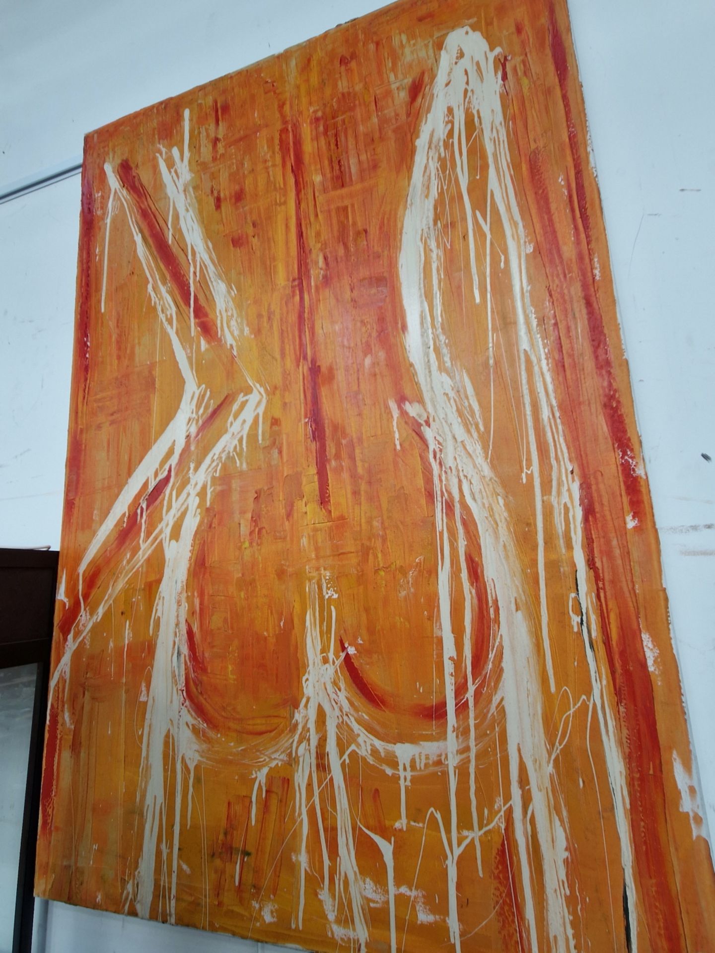 CONTEMPORARY SCHOOL. A LARGE OIL OF CANVAS OF A ABSTRACT TORSO. 60 x 103cms UNFRAMED.