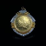 A CANADIAN FINE GOLD 1/10oz 5 DOLLAR COIN SUSPENDED IN A DIAMOND SET TWO COLOUR MOUNT, MARKED