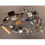COLLECTABLES TO INCLUDE AN RAF ZENETTE COMPACT,CUFFLINKS, VESTA, A PAINTED MINIATURE, A HALLMARKED