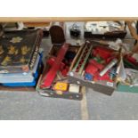 A COLLECTION OF USED MECCANO WARES TO INCLUDE A BOXED NO. 5 SET