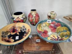 THREE MOORCROFT VASES TOGETHER WITH TWO BOWLS