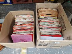 APPROXIMATELY 250 1960/70S ROCK AND POP SINGLE RECORDS