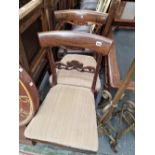 A PAIR OF WILLIAM IV ROSEWOOD DINING CHAIRS.