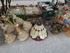 A TIFFANY STYLE LEADED GLASS GLOBE TABLE LAMP, A LEADED GLASS CEILING SHADE AND A BRASS CHANDELIER