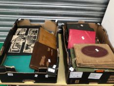 A LARGE COLLECTION OF VINTAGE PHOTOGRAPHS.