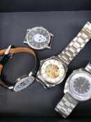 FIVE WRIST WATCHES TO INCLUDE A VINTAGE SEIKO WORLD TIME, TWO BUTLER AND WILSON EXAMPLES, AND GENOA.