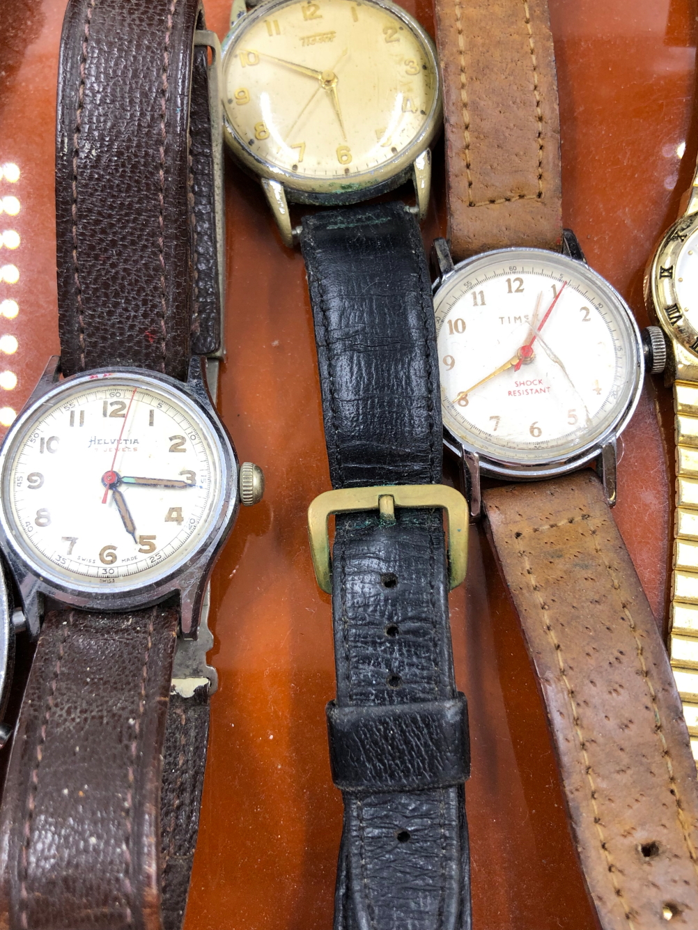A COLLECTION OF MOSTLY VINTAGE WATCHES TO INCLUDE TISSOT, TIMES, MARVIN, HELVITIA, RECTA, SEIKO ETC. - Image 8 of 9