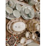 ROYAL CROWN DERBY, DERBY BORDER DINNER SERVICE, A SPODE PART TEA SET AND A CROWN DERBY 1128 PLATE