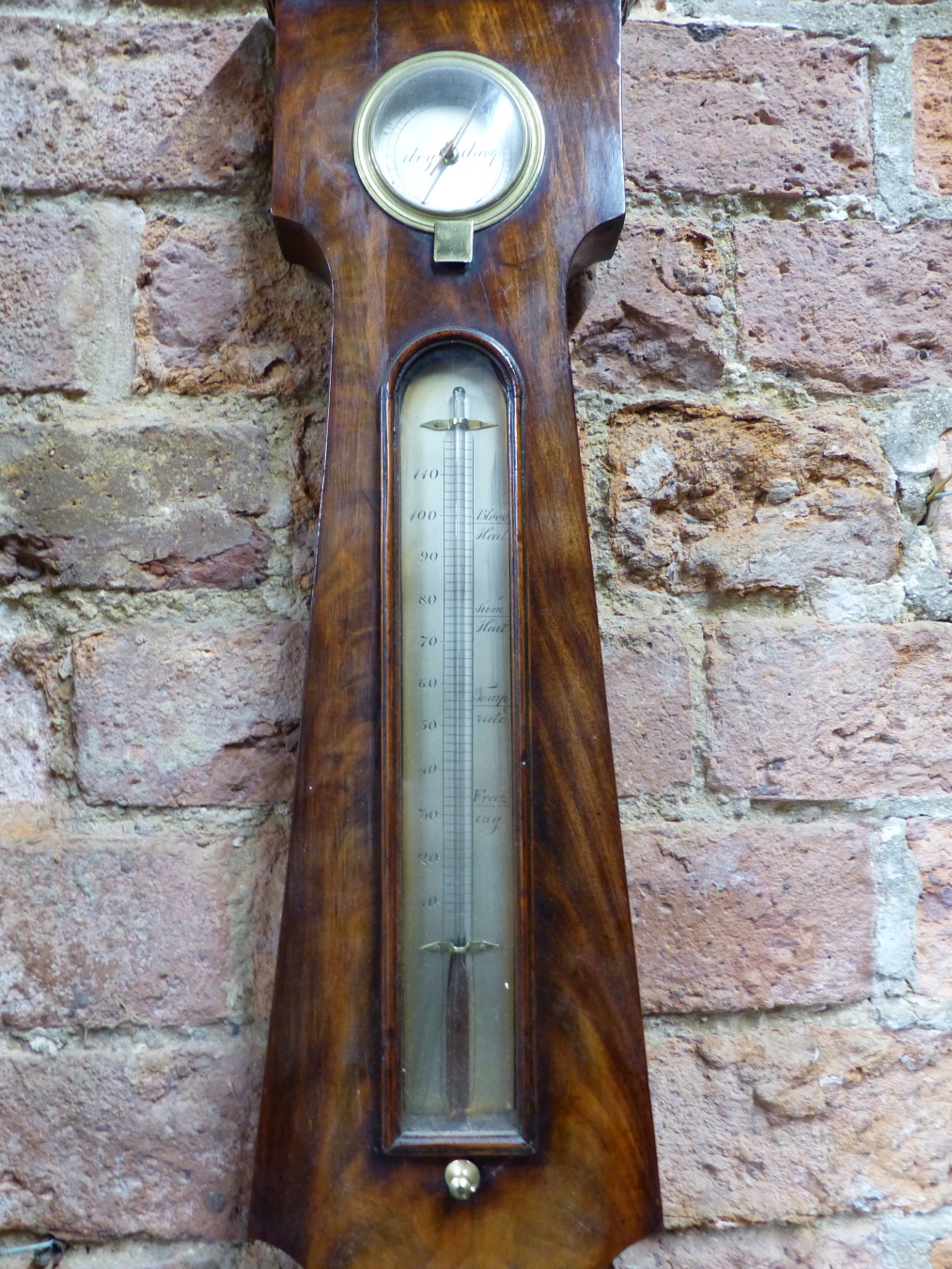 A CAPELLA MAHOGANY BANJO BAROMETER WITH AN ALCOHOL THERMOMETER ABOVE THE SILVERED DIAL, ADJUSTMENT - Image 3 of 4