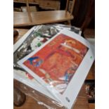 A FOLIO OF PRINTS AND PICTURES INCLUDING CHAGAL AND OTHERS.