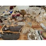 VARIOUS SILVER PLATED WARES, A OIL LAMP, A LARGE CUT GLASS FRUIT BOWL, DECANTER ETC.