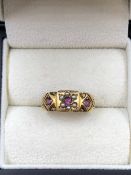 AN ANTIQUE SEED PEARL AND GEMSET RING. THE RING FULLY HALLMARKED, HOWEVER THE DATE LETTER IS ONLY