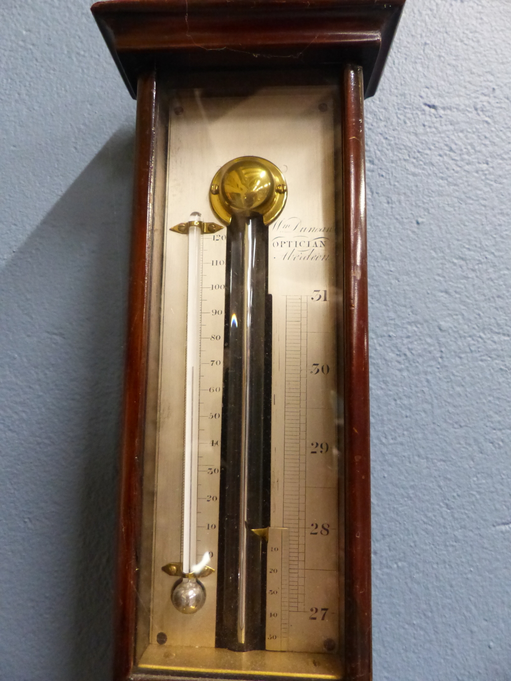 A WILLIAM DUNCAN MAHOGANY STICK BAROMETER, THE SILVERED SCALE FLANKED BY A MERCURY THERMOMETER, - Image 5 of 5