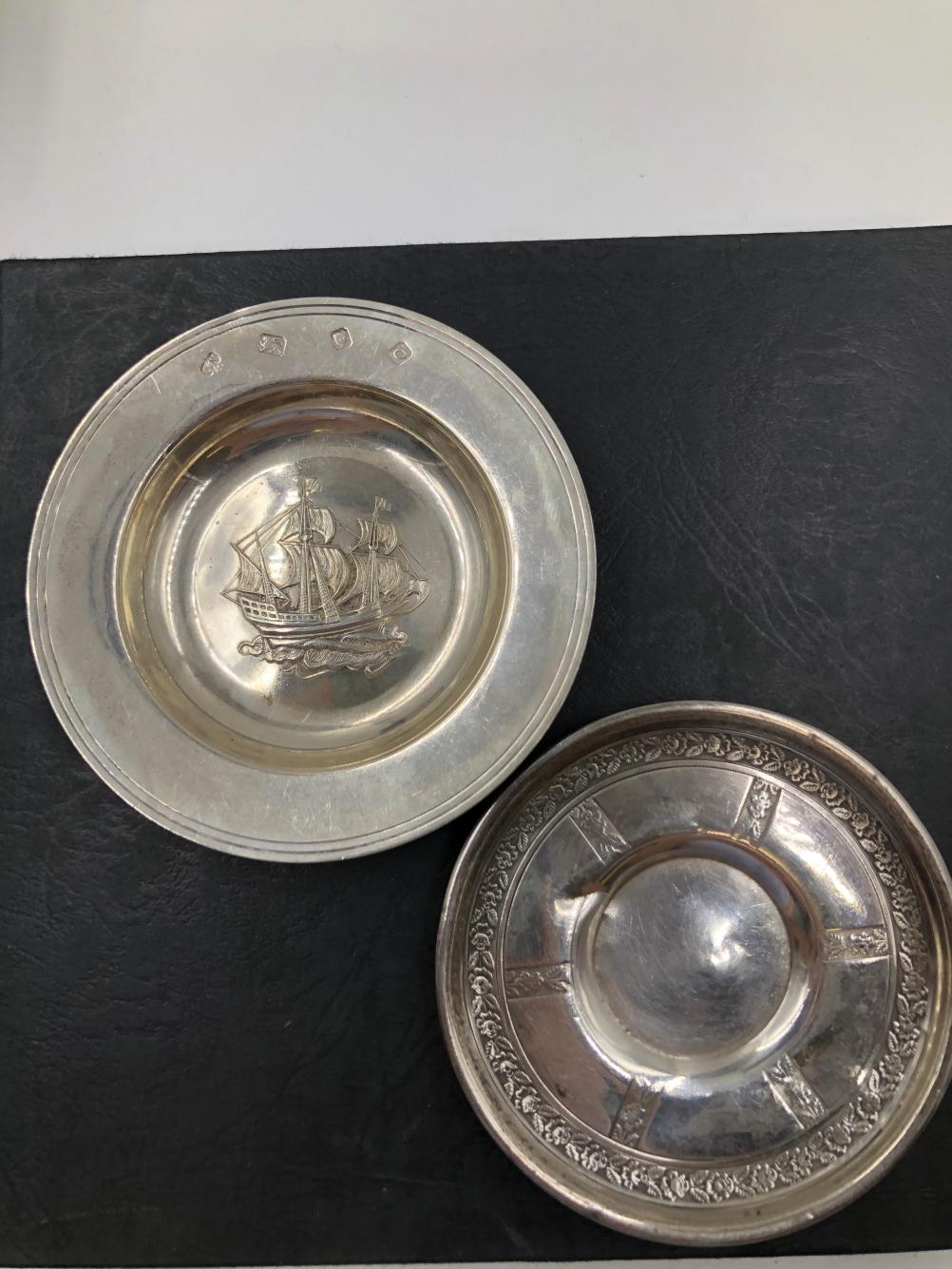 A FRENCH, CHARLES BARRIER, MINERVA HEAD SILVER EGG CUP TRAY, TOGETHER WITH A HALLMARKED SILVER
