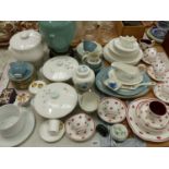 A SUSIE COOPER TEA SET, A DOULTON PART DINNER SERVICE, OTHER DINNER AND TEA WARES AND A LARGE