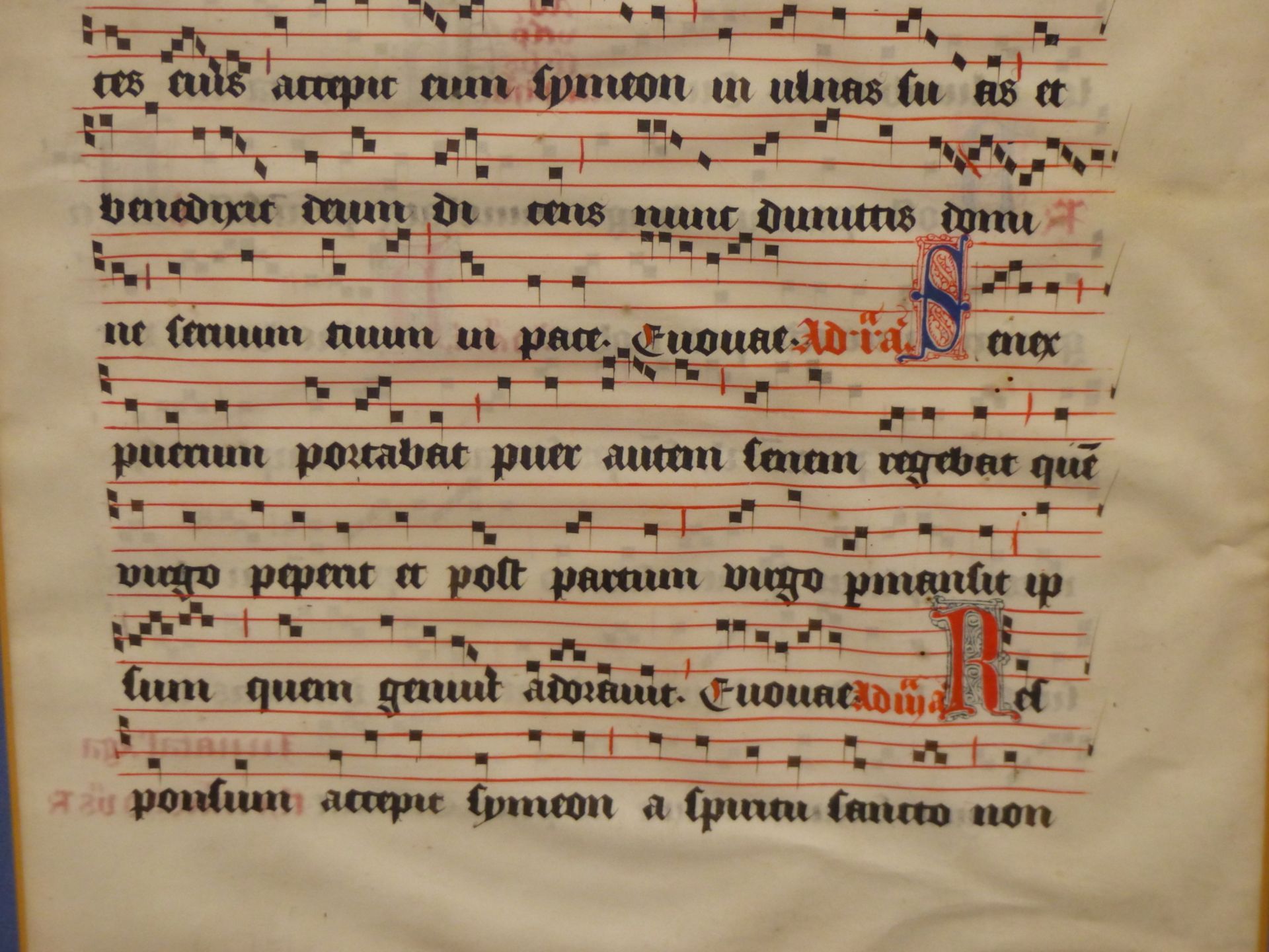 14TH CENTURY NETHERLANDS OR GERMANY, HAND ILLUMINATED MUSIC ANTIPHONARIUM MANUSCRIPT PAGE ON - Image 4 of 5