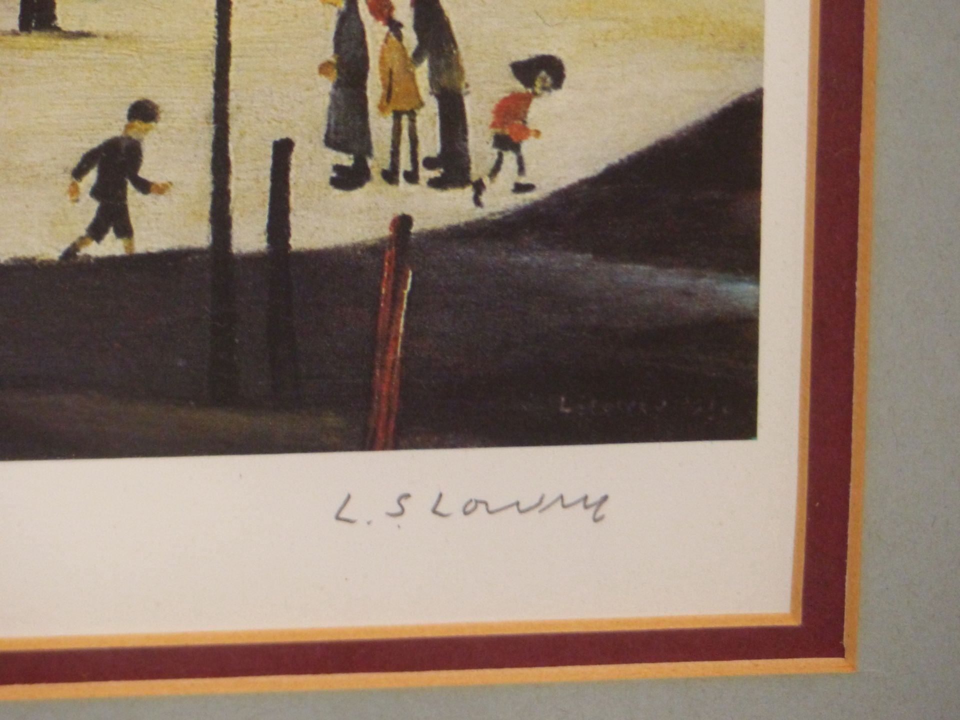 L. S. LOWRY (1887-1976) ARR. " THE POND". PENCIL SIGNED OFFSET LITHOGRAPH. FINE ART TRADE GUILD BLI - Bild 4 aus 9