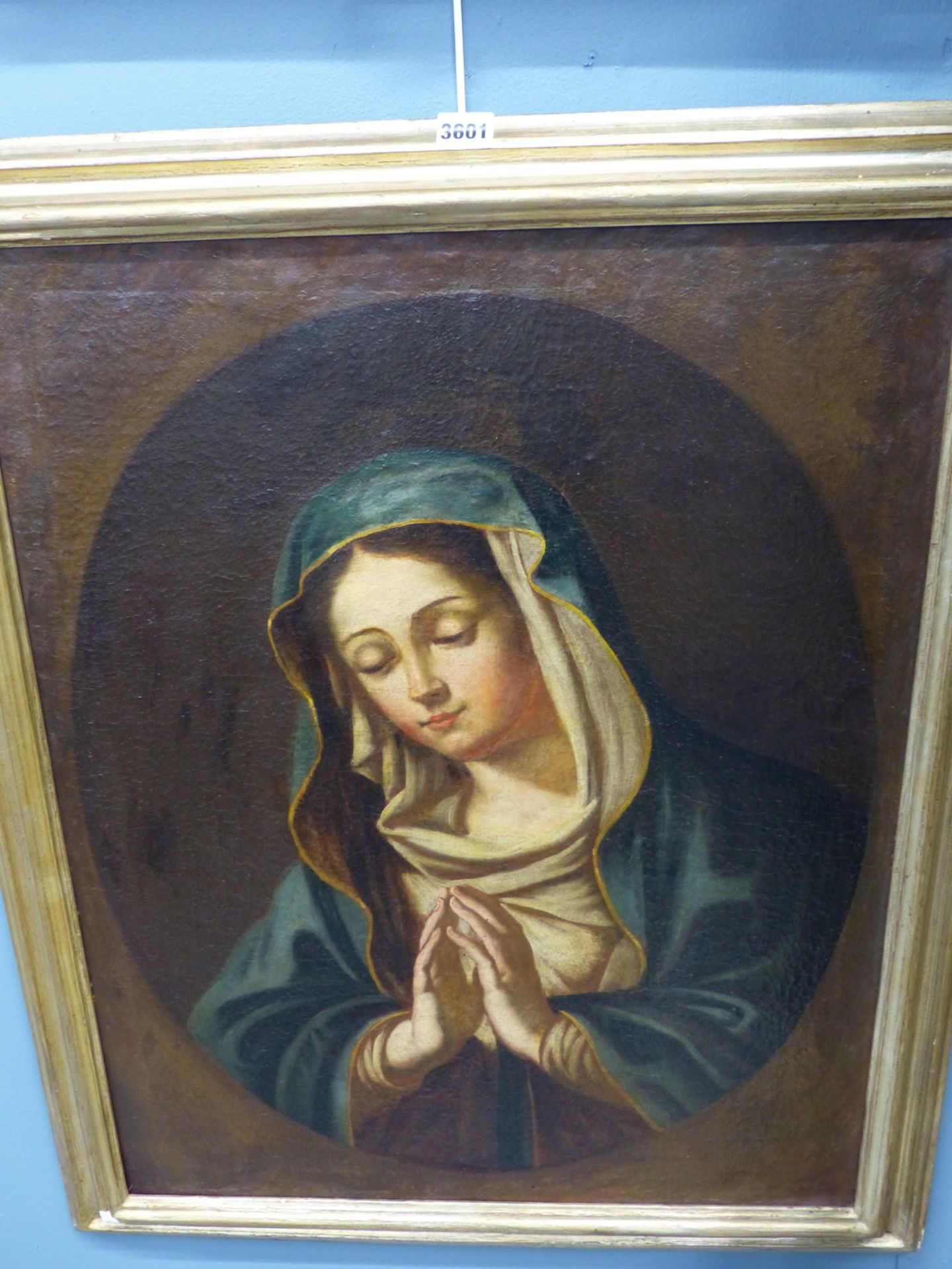 18th C. CONTINENTAL OLD MASTER SCHOOL, AN OVAL PORTRAIT OF THE MADONNA IN PRAYER ON A RECTANGULAR - Image 2 of 24