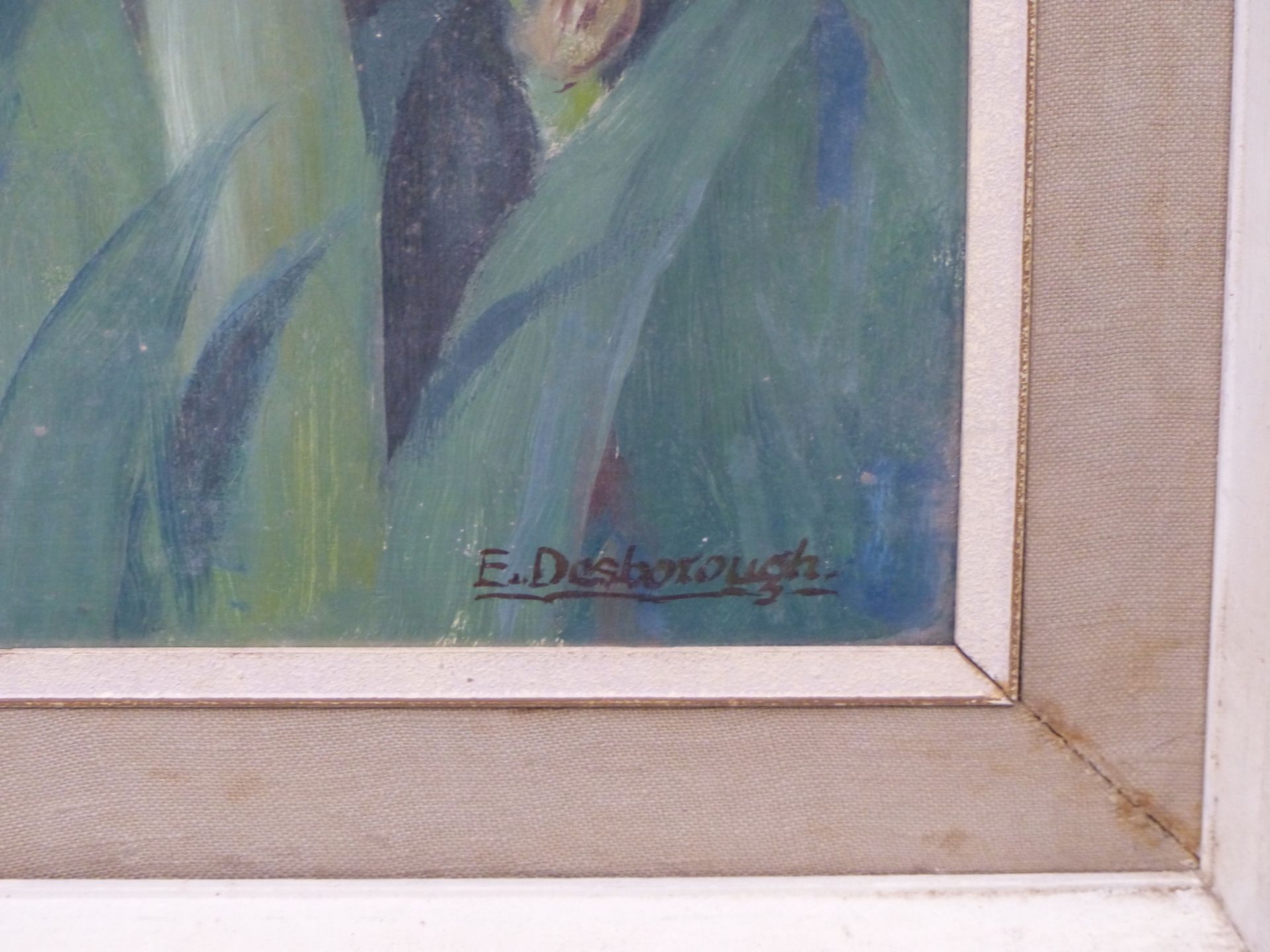 E. DESBOROUGH ( 20TH CENTURY) "GARDEN REGALIA" A STUDY OF IRISES. OIL ON BOARD, SIGNED L/R AND - Image 4 of 9