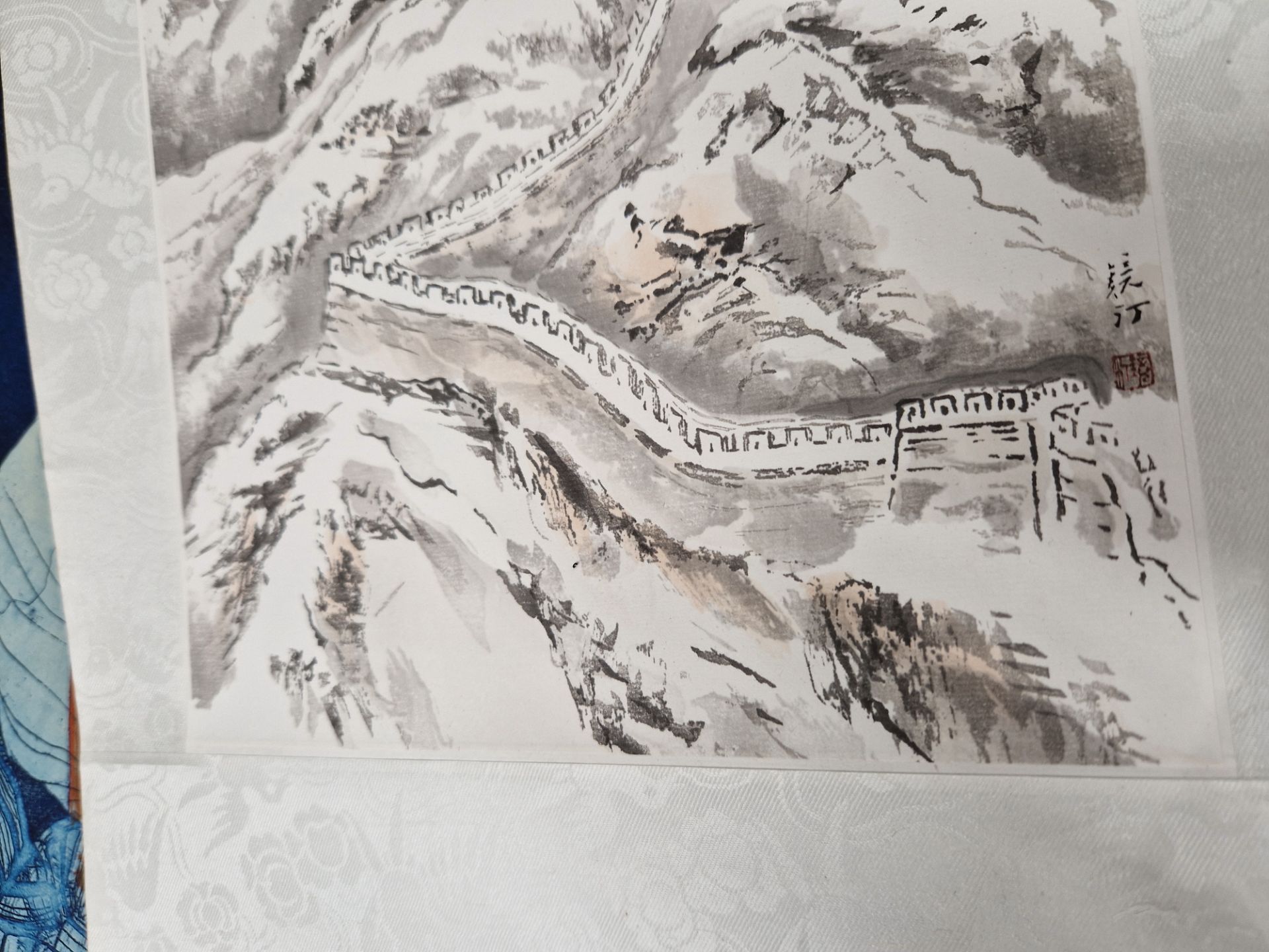 A CHINESE SCROLL PAINTING ILLUSTRATING CHAIRMAN MAO'S POEM- SNOW. BY WU CHING-DING. - Image 6 of 12