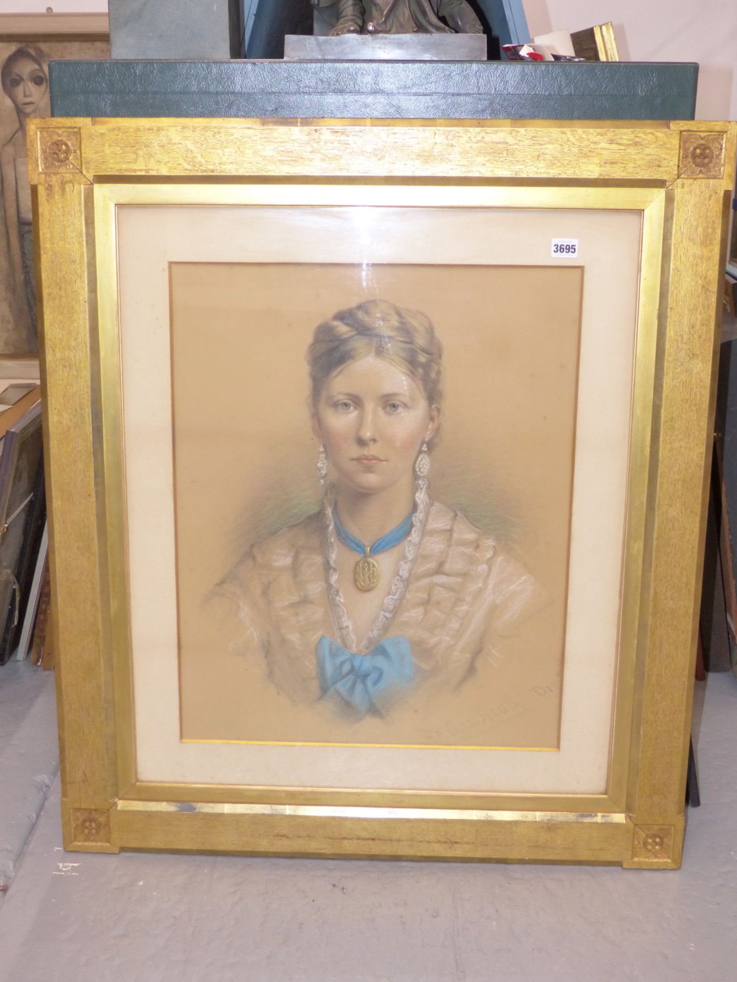 19TH CENTURY ENGLISH SCHOOL, PORTRAIT OF A LADY WITH FINE JEWELLERY, PASTEL ON PAPER. BEARS - Image 2 of 11