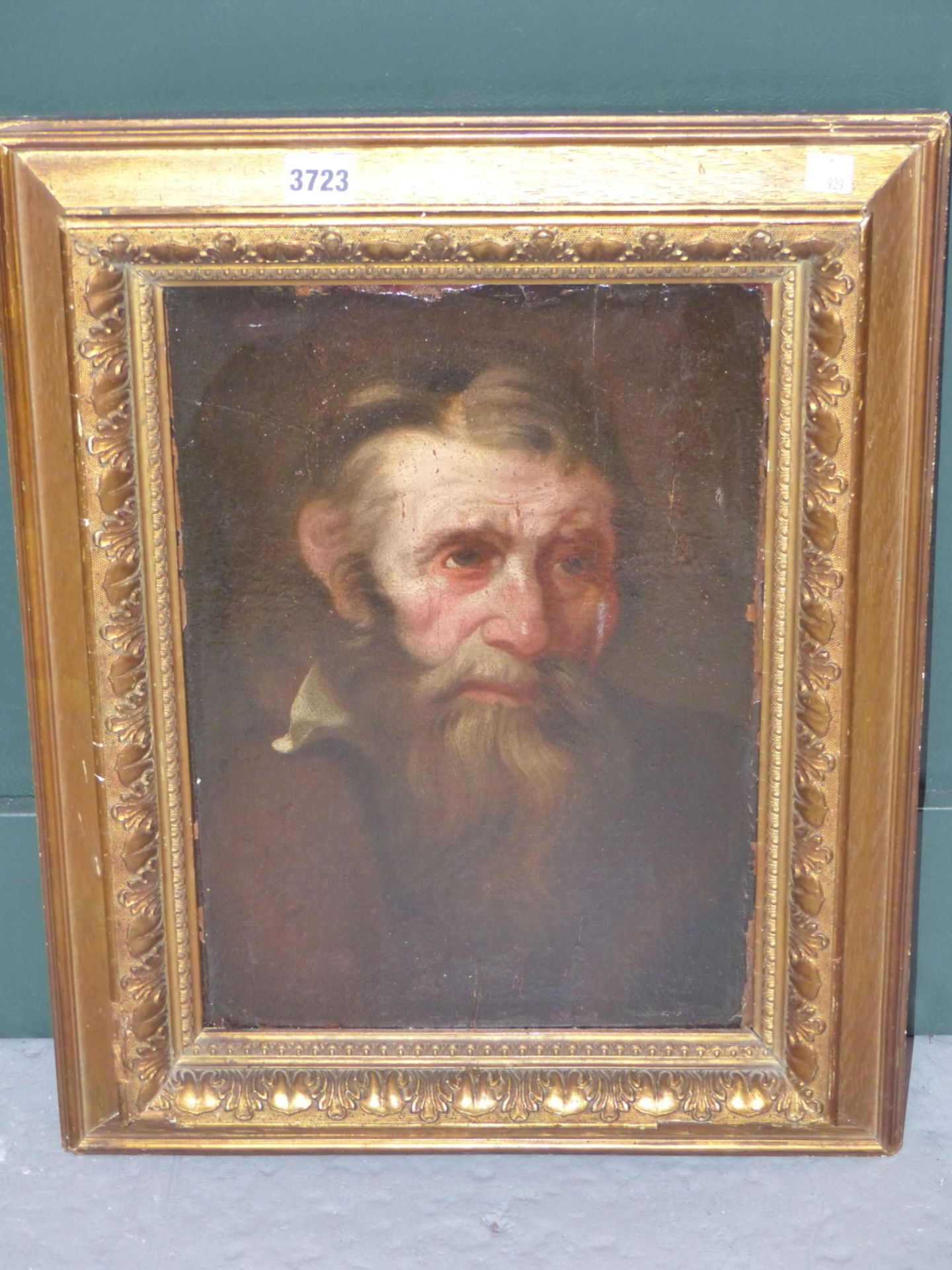 17TH/ 18TH CENTURY OLD MASTER SCHOOL. PORTRAIT OF A BEARDED MAN OIL ON PANEL. 28 X 39 cm. - Image 3 of 8